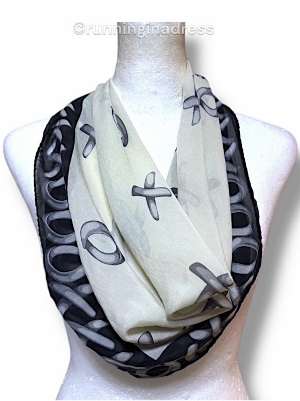 Vintage Paloma Picasso XOXO Silk Scarf Black Beige Hugs & Kisses Italy - Picture 6 of 16